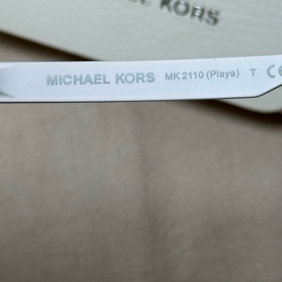 Playa Michael Kors sunglasses - Picture 7 of 8